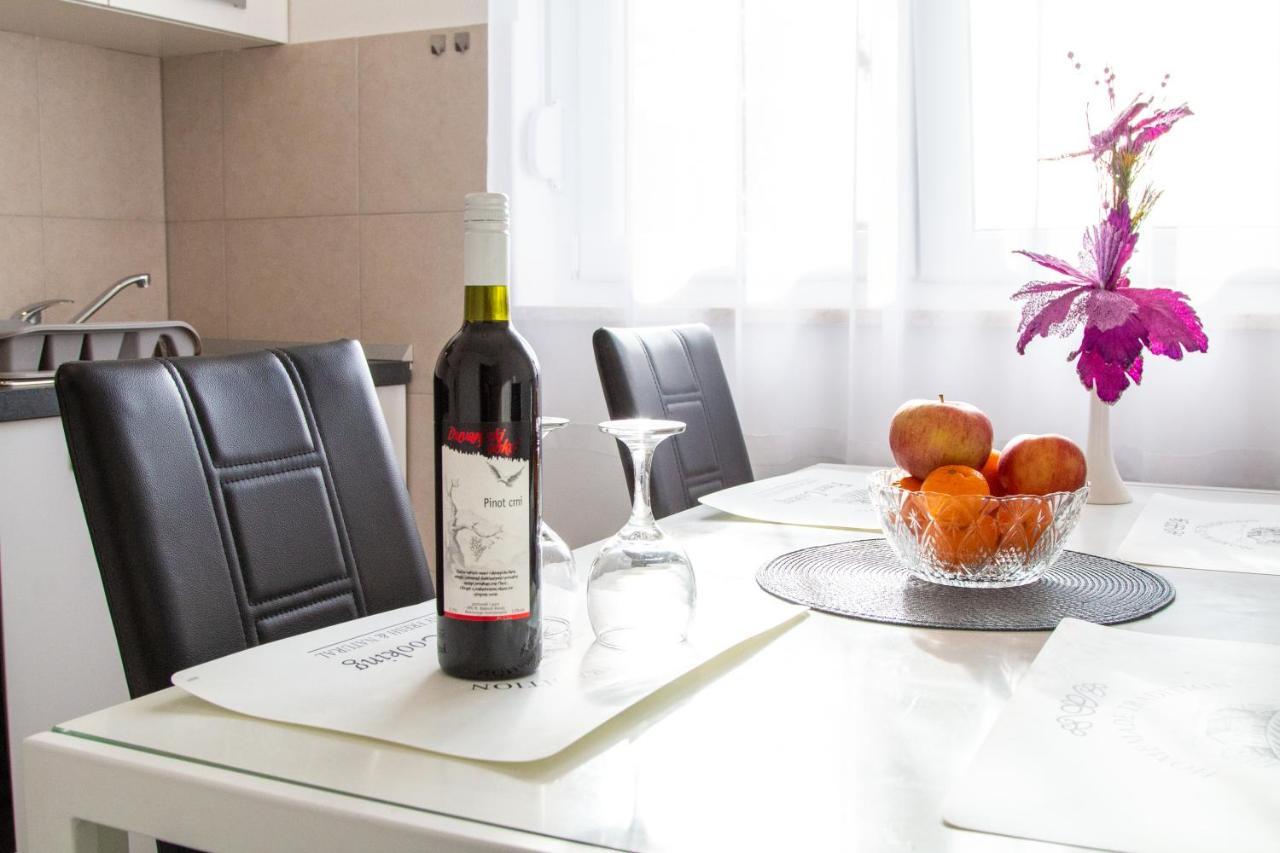 Apartments Mihael Сплит Экстерьер фото