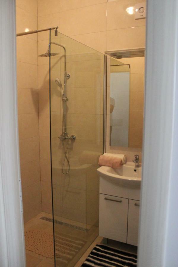 Apartments Mihael Сплит Экстерьер фото