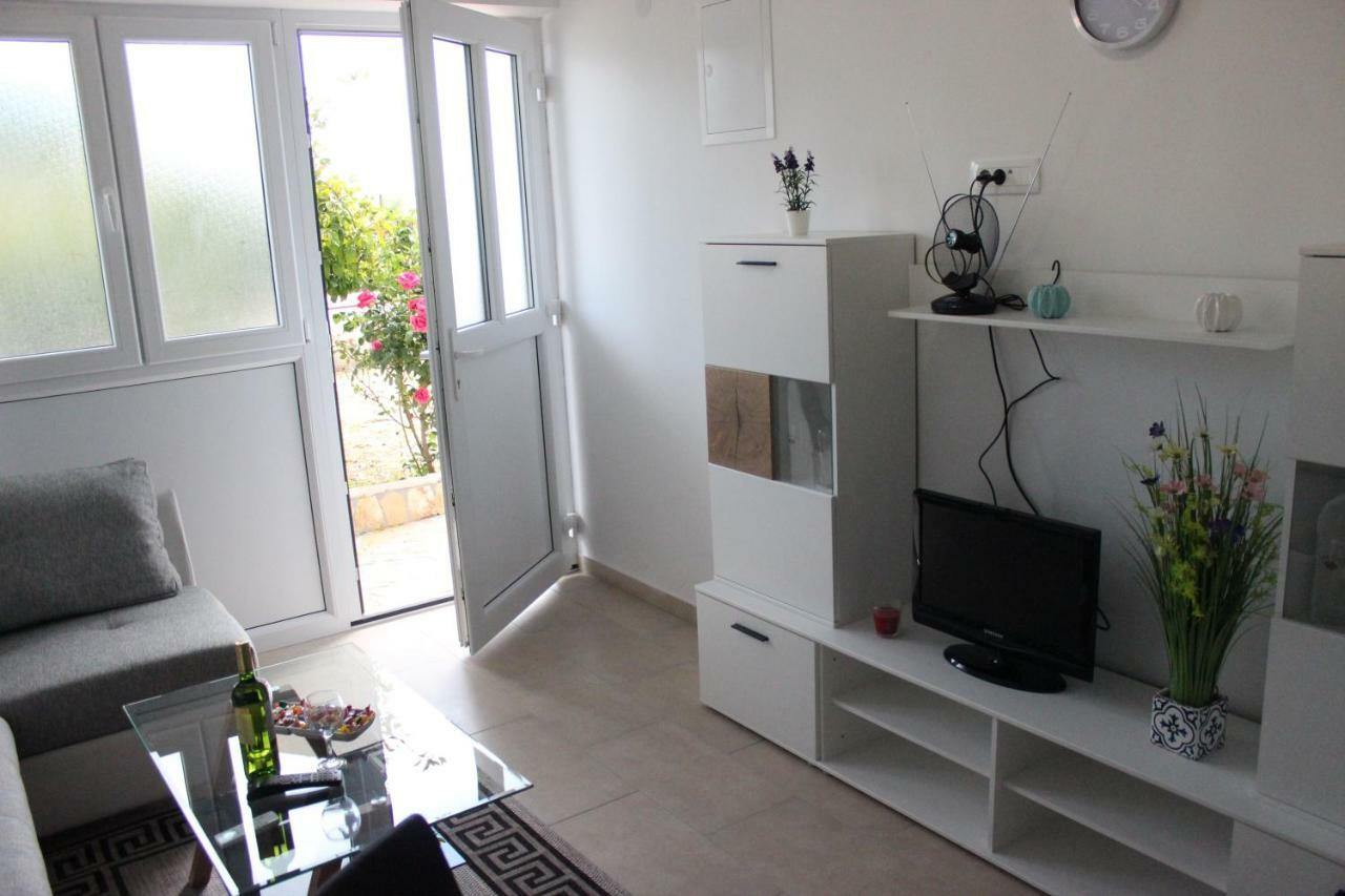 Apartments Mihael Сплит Экстерьер фото